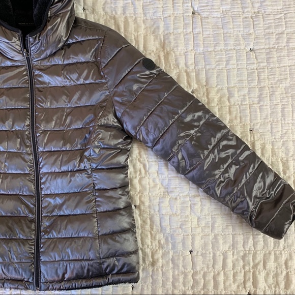 Andrew Marc Puffer Coat | Winter Coat - Picture 3 of 16